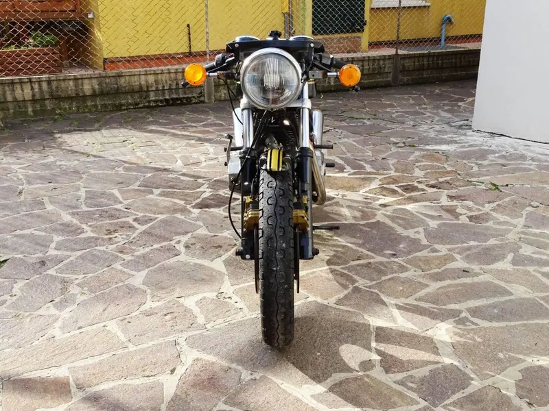 Ducati 900 SS  (4)