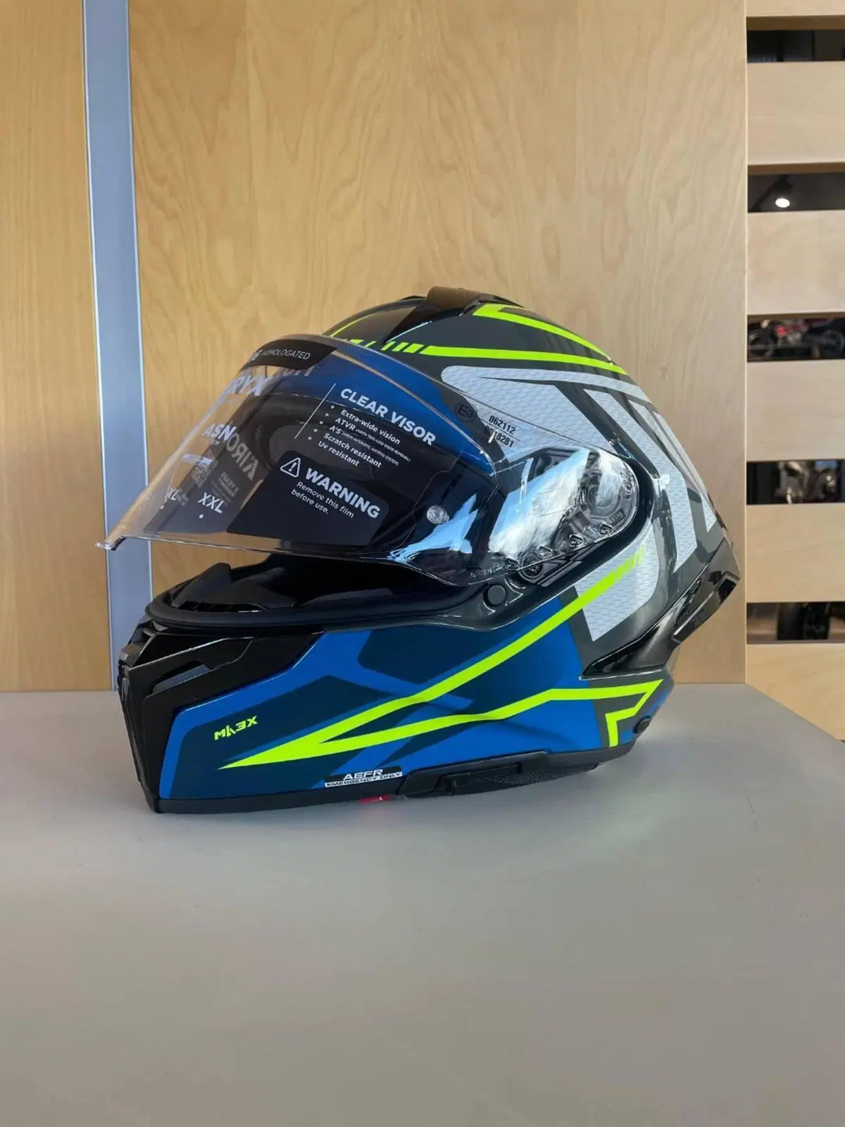 MATRIX RIDER BLUE GLOSS Airoh (2)