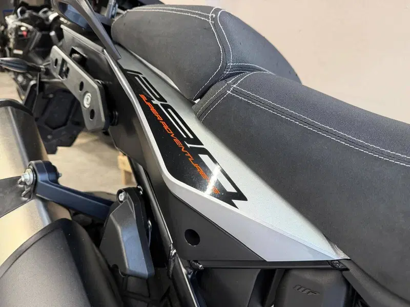 KTM 1290 Super Adventure S (2017 - 20) (3)