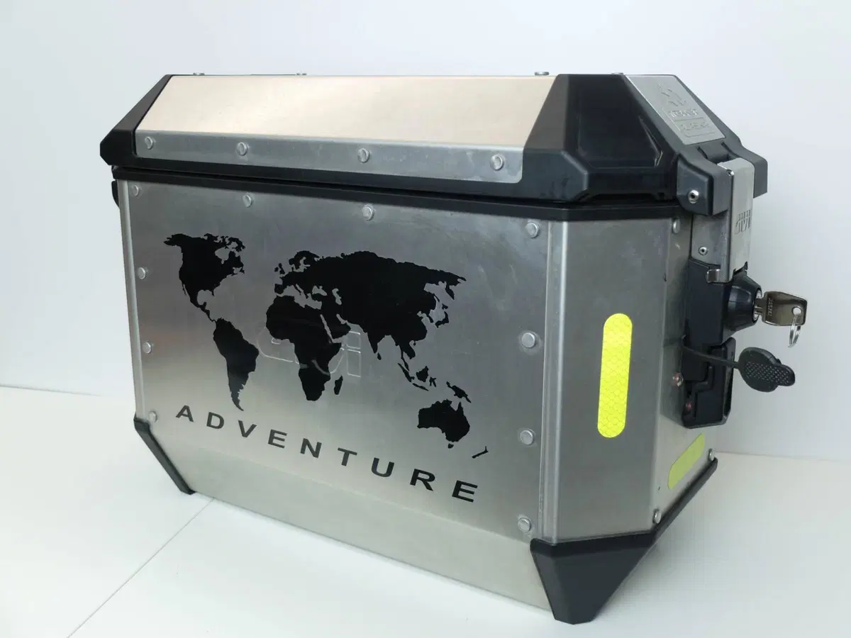 Valigia laterale sinistra Givi Trekker Alaska 36