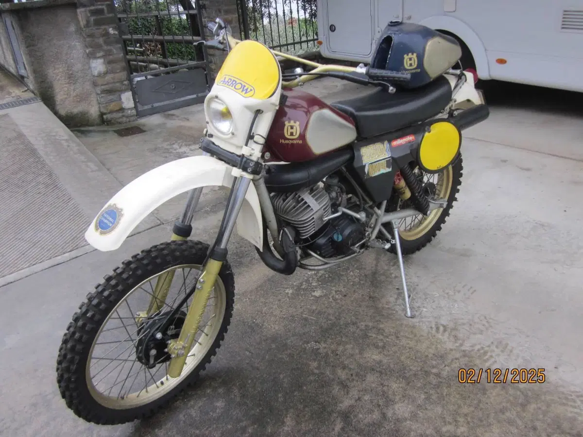 Husqvarna WR 250 (3)