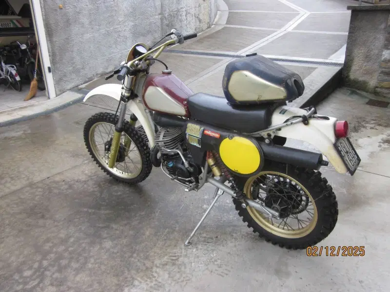 Husqvarna WR 250 (4)