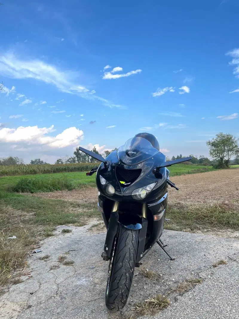 Kawasaki Ninja 1000 ZX-10R (2006 - 07) (17)