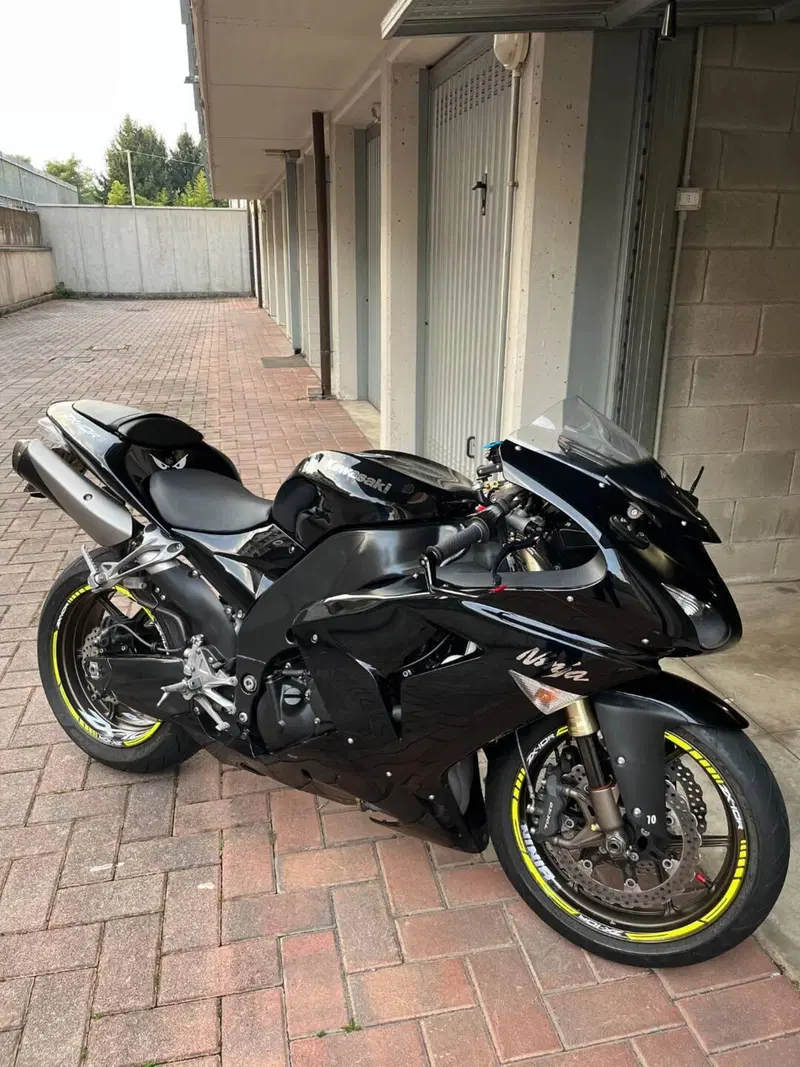 Kawasaki Ninja 1000 ZX-10R (2006 - 07) (18)