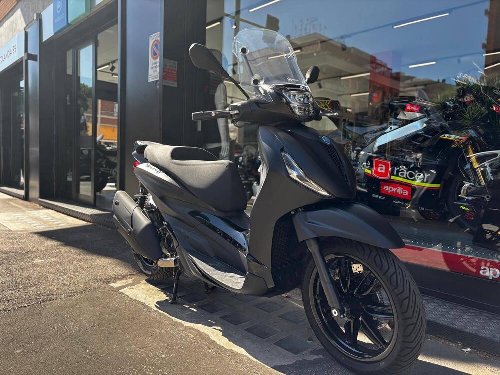 Piaggio Beverly 300 S ABS-ASR (2021 - 25) (3)