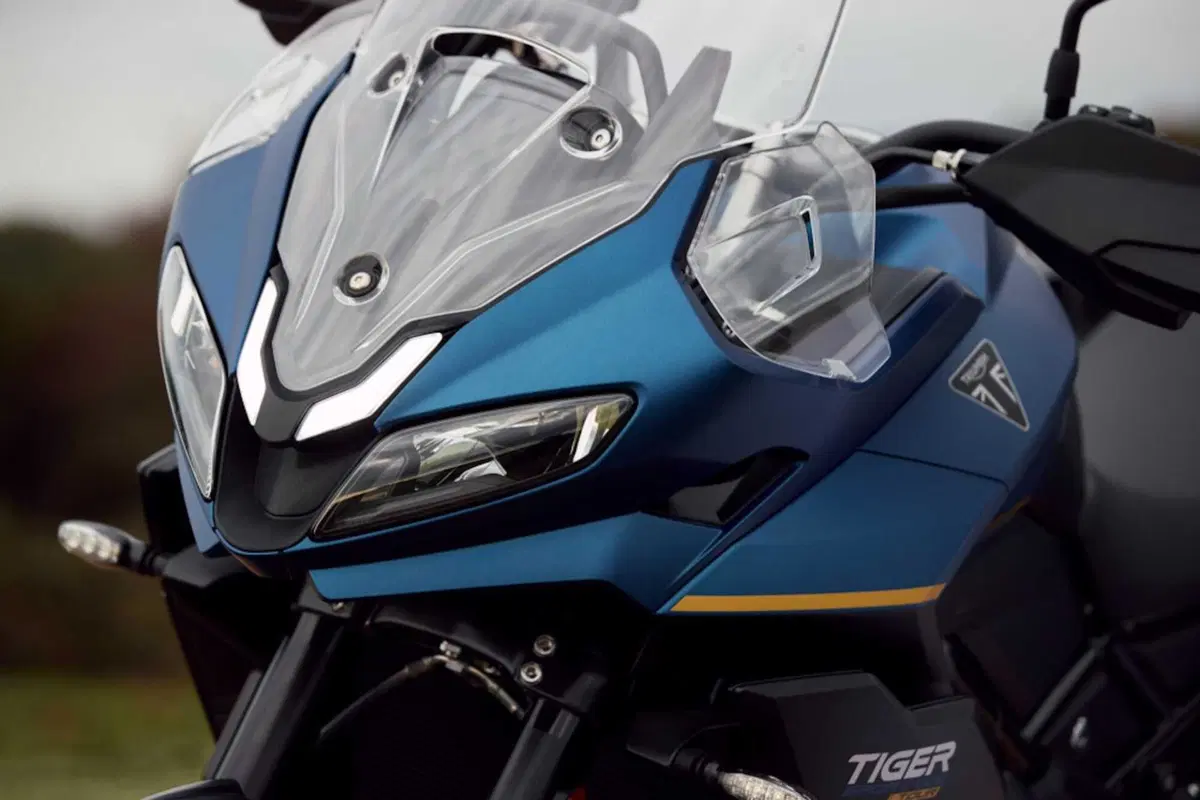 Triumph Sport 800 Tour (11)