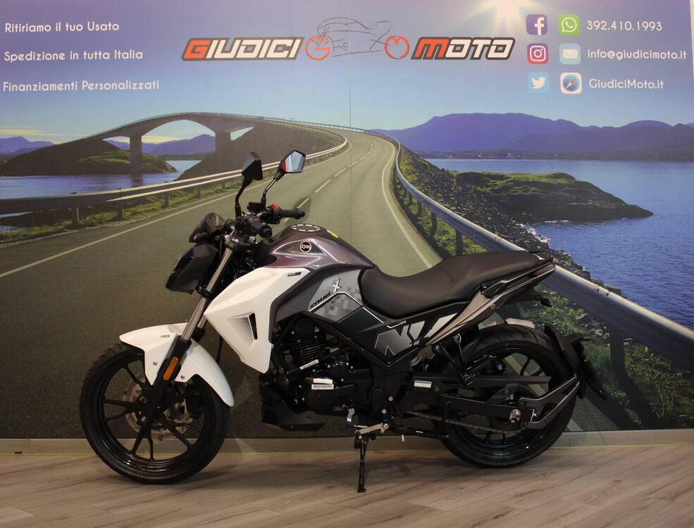 Sym SymNH 125 Xcion (2021 - 25) (3)