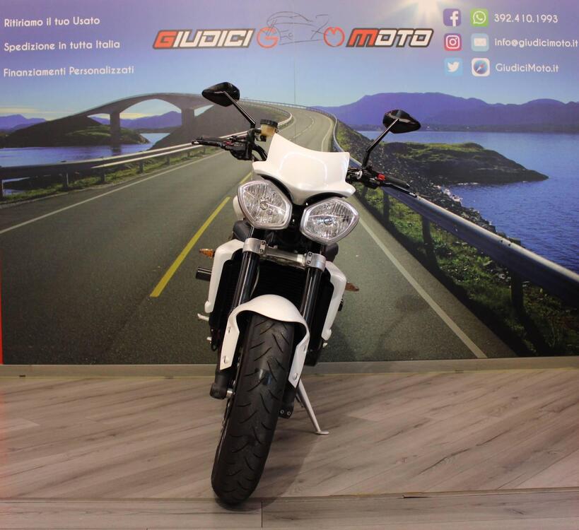 Triumph Street Triple R (2009 - 12) (2)
