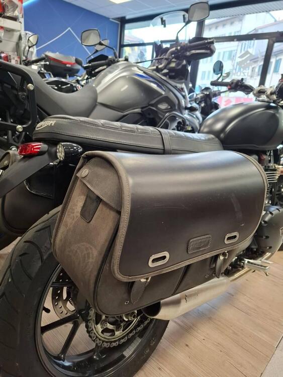 Triumph Street Twin 900 (2016) (3)