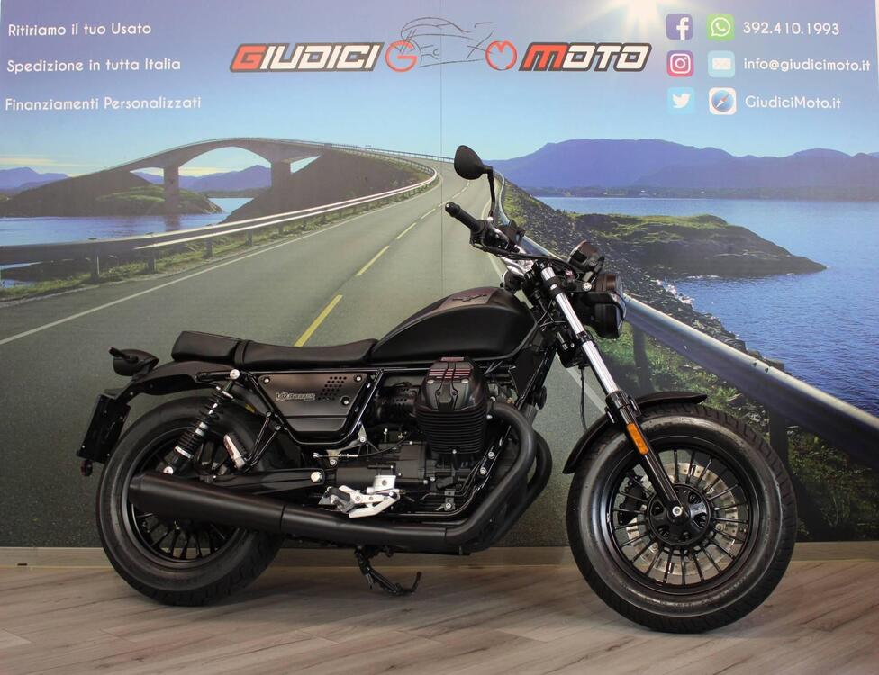 Moto Guzzi V9 Bobber (2021 - 25)