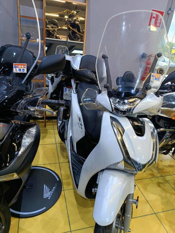 Honda SH 150 i (2017 - 19) (3)
