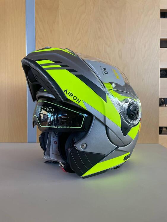 SPECKTRE YELLOW MATT Airoh (3)