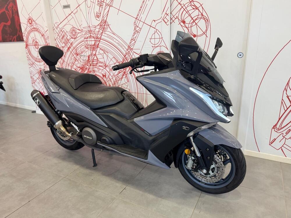 Kymco AK 550 (2017 - 19) (2)