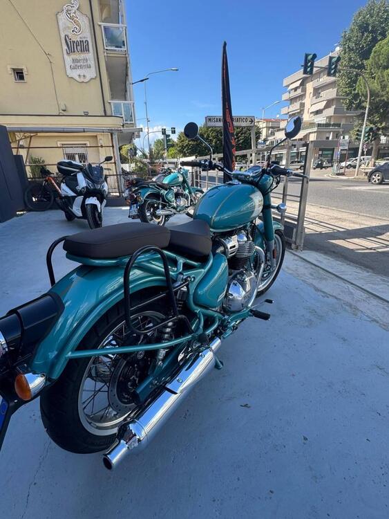 Royal Enfield Classic 650 (2025) (4)