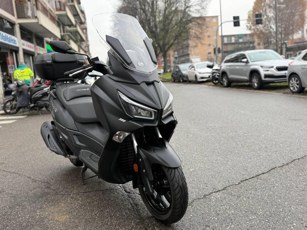 Sym Joymax 300 Z+ (2021 - 24) (3)