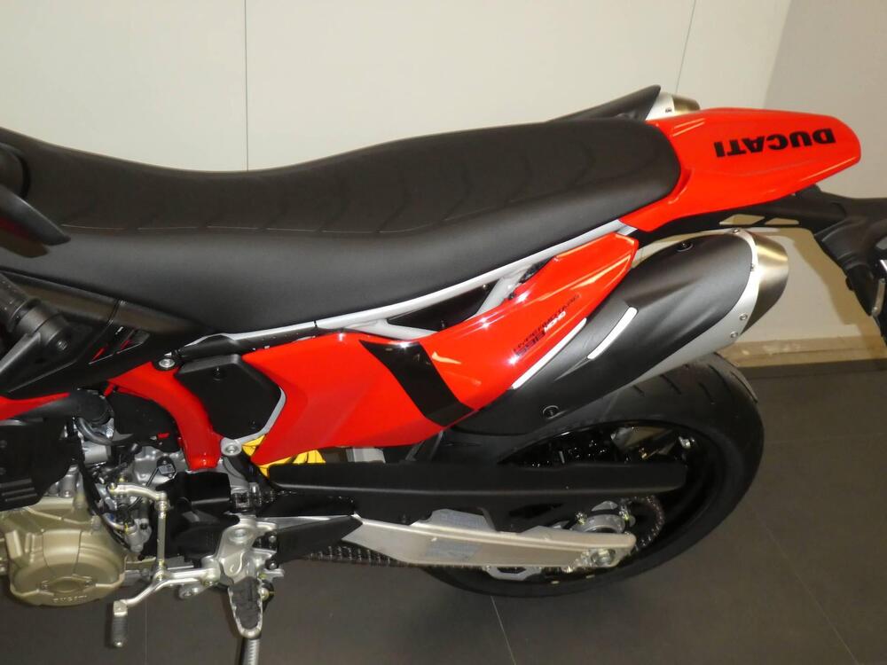 Ducati Hypermotard 698 Mono (2024 - 25) (4)