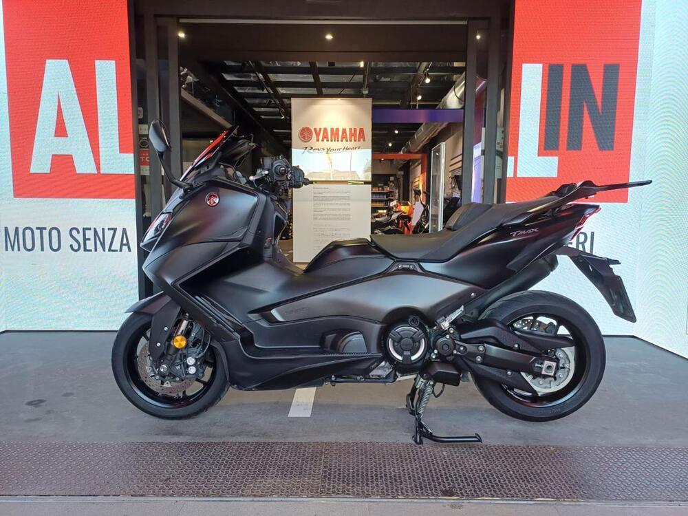 Yamaha T-Max 560 (2022 - 24) (2)