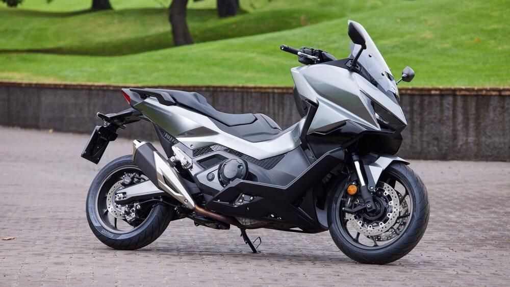 Honda Forza 750 (2025)