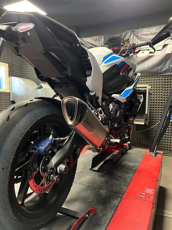 Bmw M 1000 XR (2024 - 25) (2)