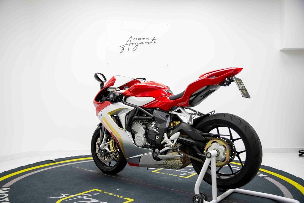MV Agusta F3 675 (2011 - 15) (5)