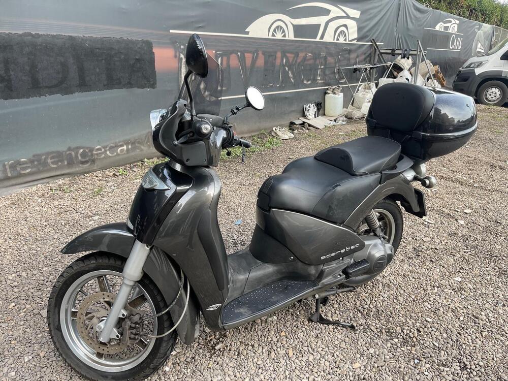 Aprilia Scarabeo 250 (2005 - 06) (3)