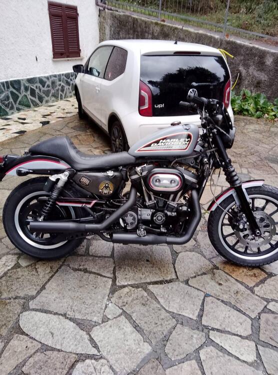 Harley-Davidson 883 R (2008 - 16) - XL 883R