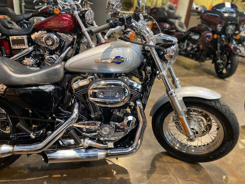 Harley-Davidson 1200 Custom (2007 - 13) - XL 1200C (3)