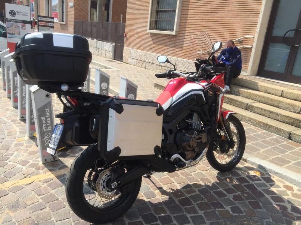 Honda Africa Twin CRF 1000L DCT Travel Edition (2018 - 19)