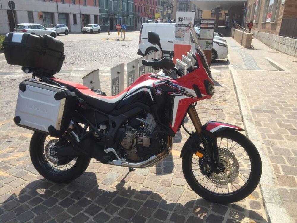Honda Africa Twin CRF 1000L DCT Travel Edition (2018 - 19) (2)