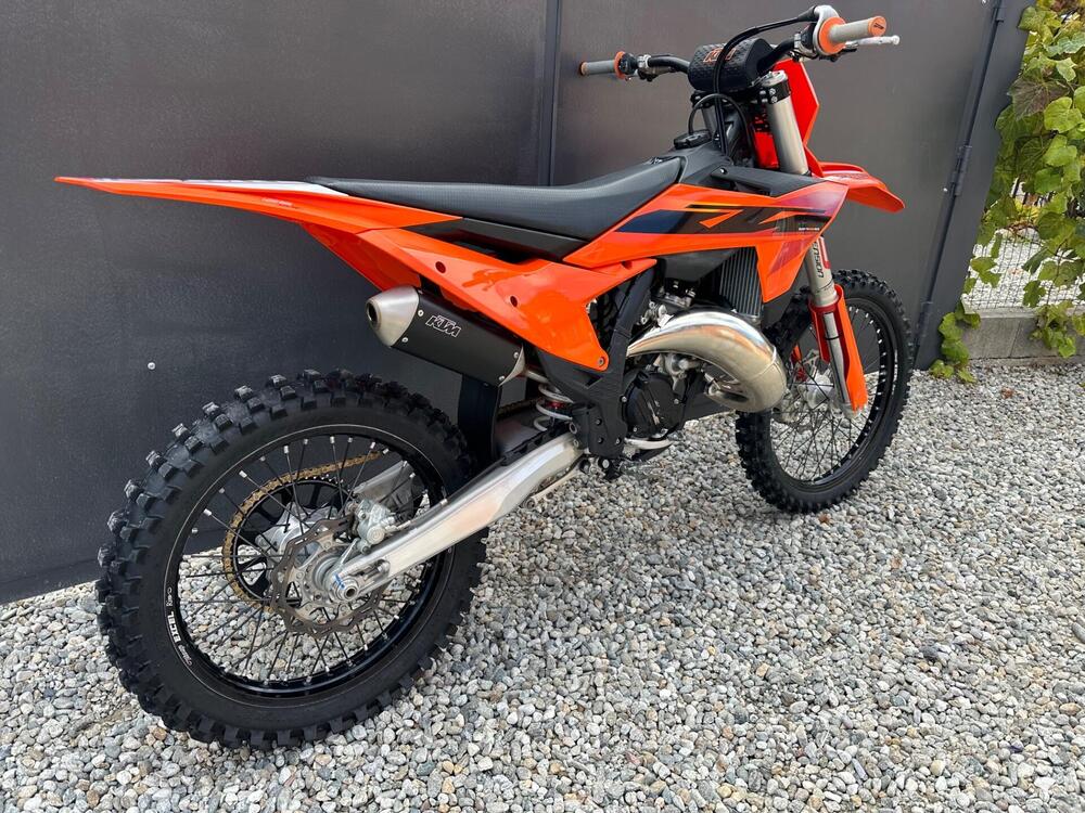 KTM 125 SX (2025) (4)