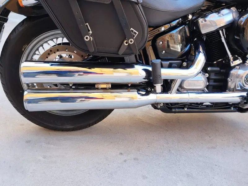 Harley-Davidson Softail Standard (2020) - FXST (8)