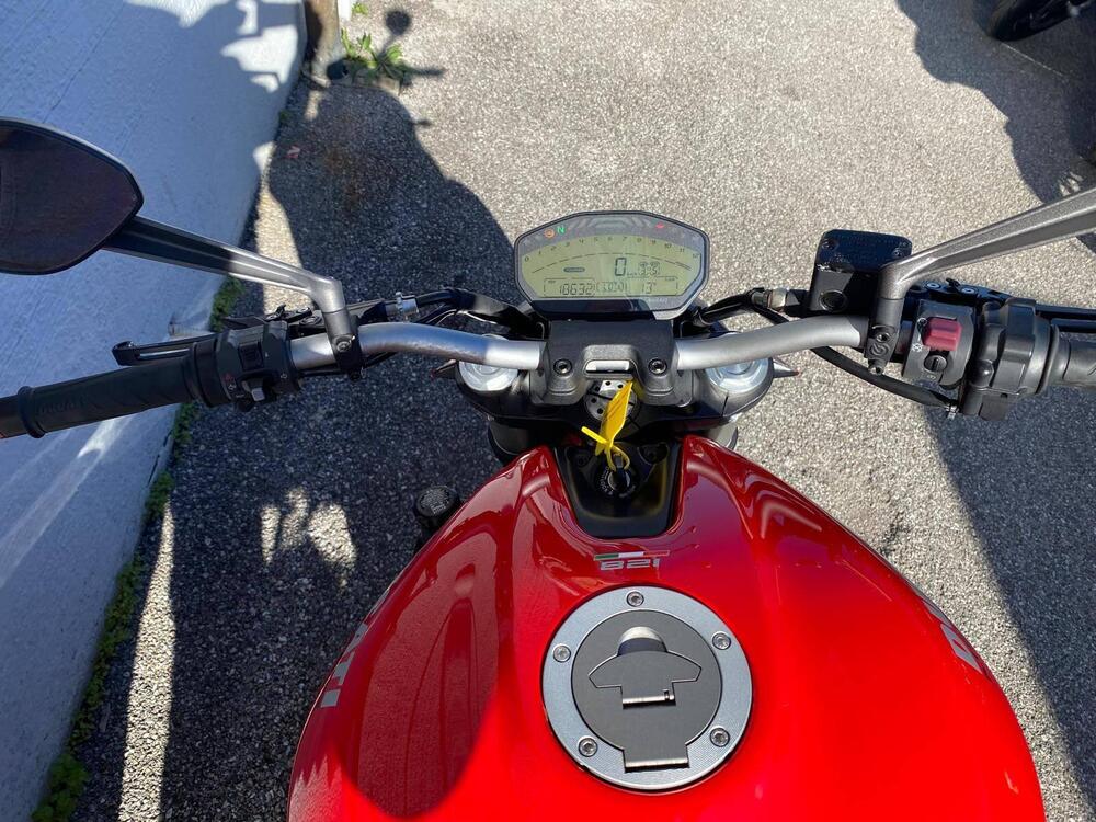 Ducati Monster 821 ABS (2014 - 17) (3)