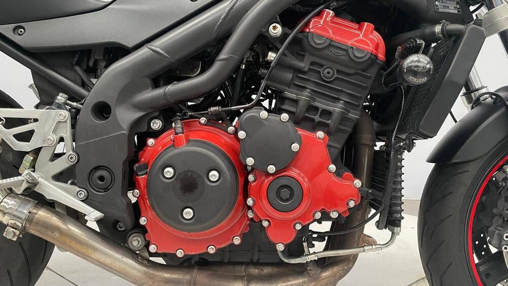 Triumph Speed Triple 955 (2002 - 04) (4)