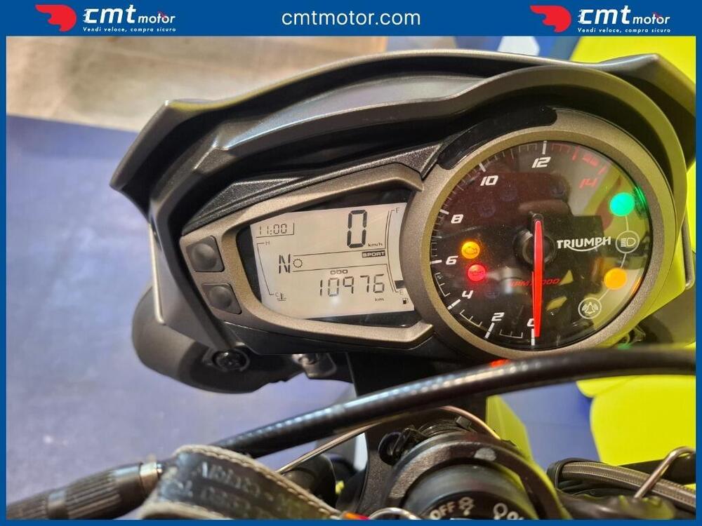 Triumph Street Triple R (2020 - 22) (5)