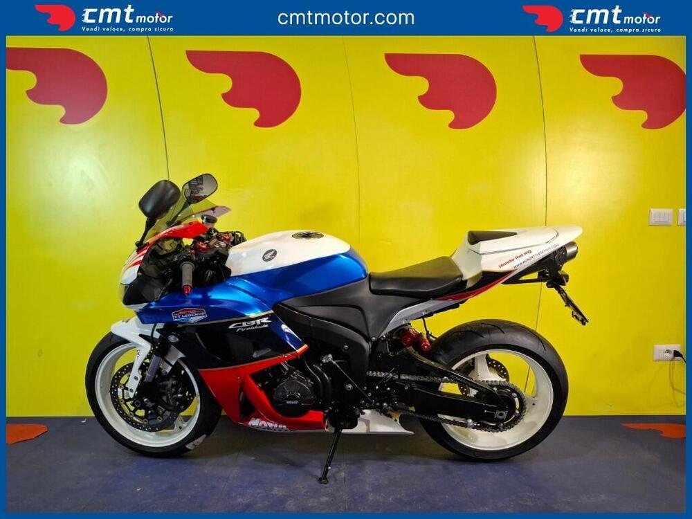 Honda CBR 600 RR (2007 - 08) (3)