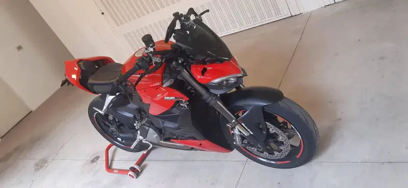 Ducati Streetfighter V2 (2022 - 24) (2)