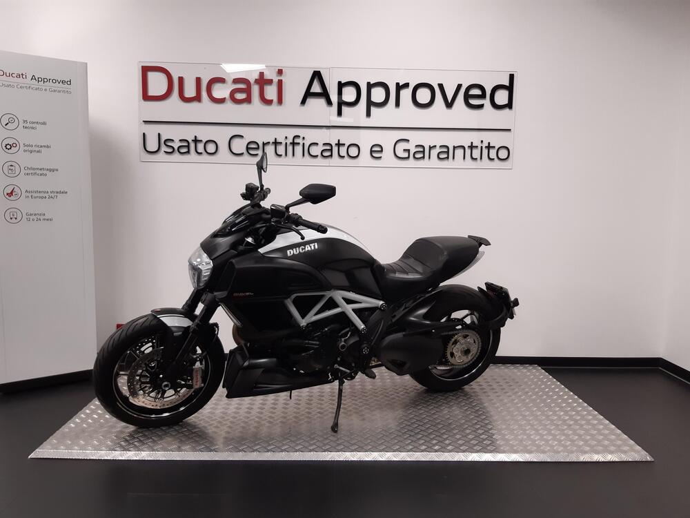 Ducati Diavel 1200 Carbon (2014 - 16) (3)