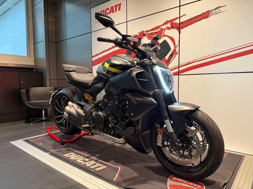 Ducati Diavel V4 (2023 - 25) (2)