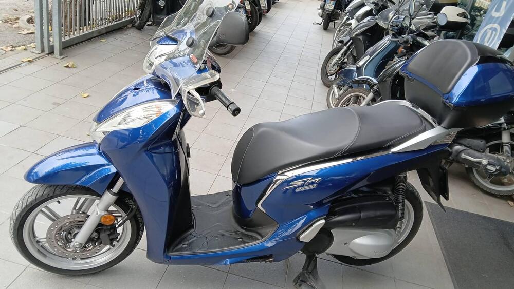 Honda SH 300 i ABS (2016 - 20) (3)