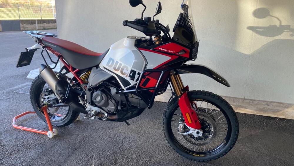 Ducati DesertX Rally (2024 - 25) (2)