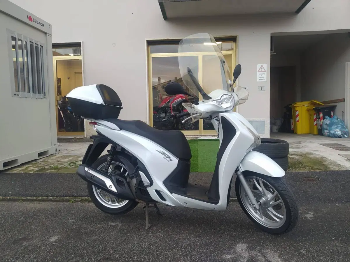 Honda SH 150i ABS (2013 - 16)