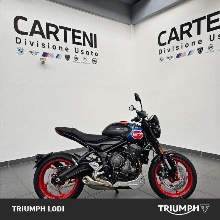 Triumph Trident 660 Triple Tribute Edition (2025) (3)