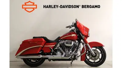Harley-Davidson 1800 Street Glide (2010 - 11) - FLHXSE usata