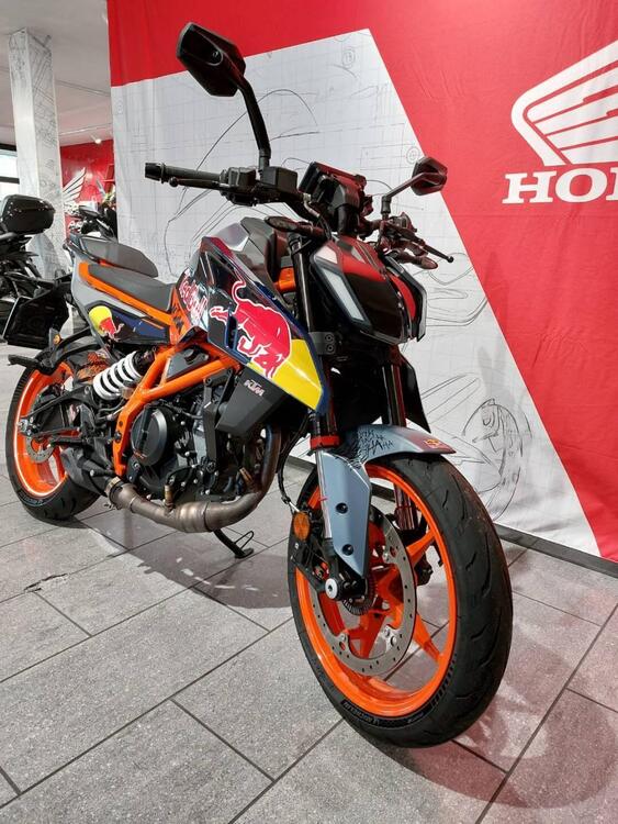 KTM 390 Duke (2024 - 26) (4)
