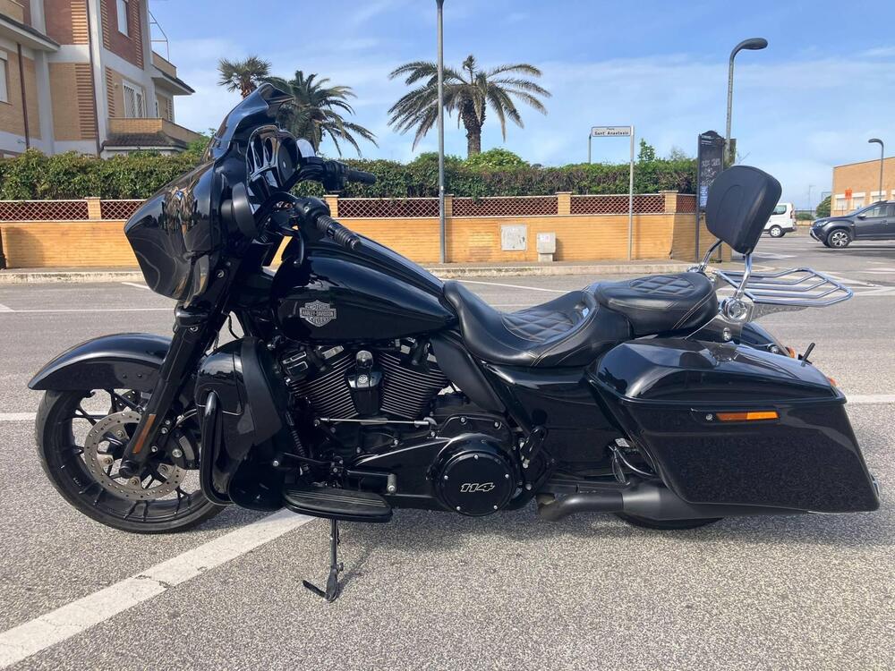 Harley-Davidson 114 Street Glide Special (2019 - 20) - FLHXS (2)