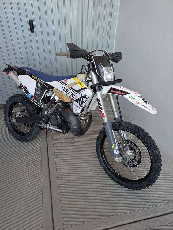 Husqvarna TE 250i (2019) (3)