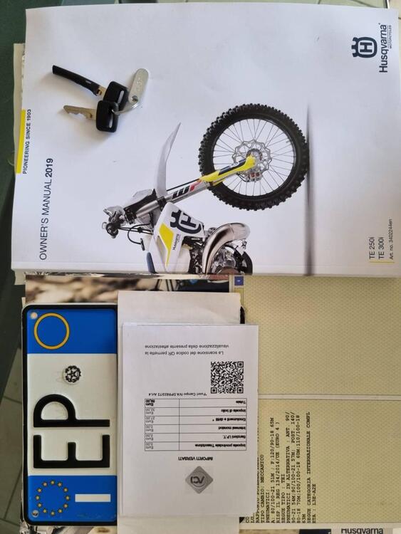 Husqvarna TE 250i (2019) (5)