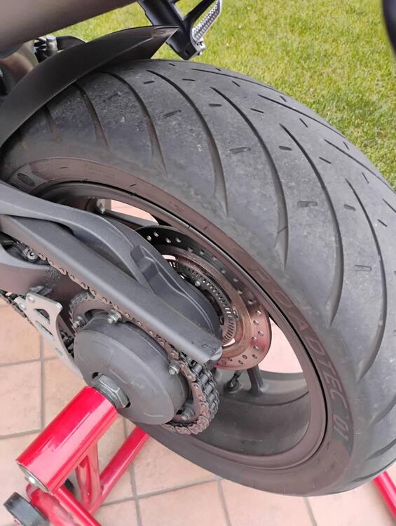 Triumph Speed Triple 1050 ABS (2011 - 15) (4)