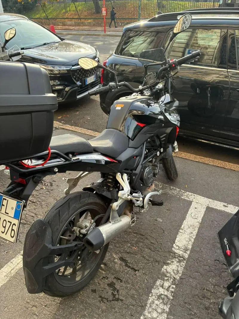 Benelli TRK 251 (2022 - 25) (2)