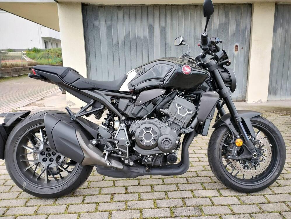 Honda CB 1000 R Black Edition (2021 - 25) (5)